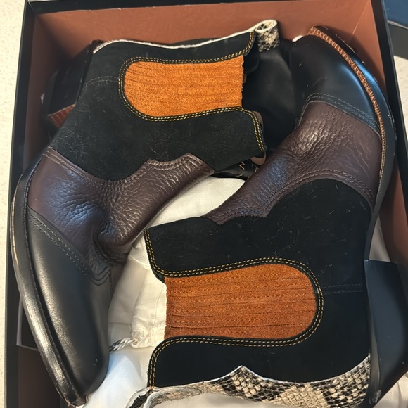 COACH Bandit Chelsea Boot / Booties SIZE 8 medium - Picture 7 of 7